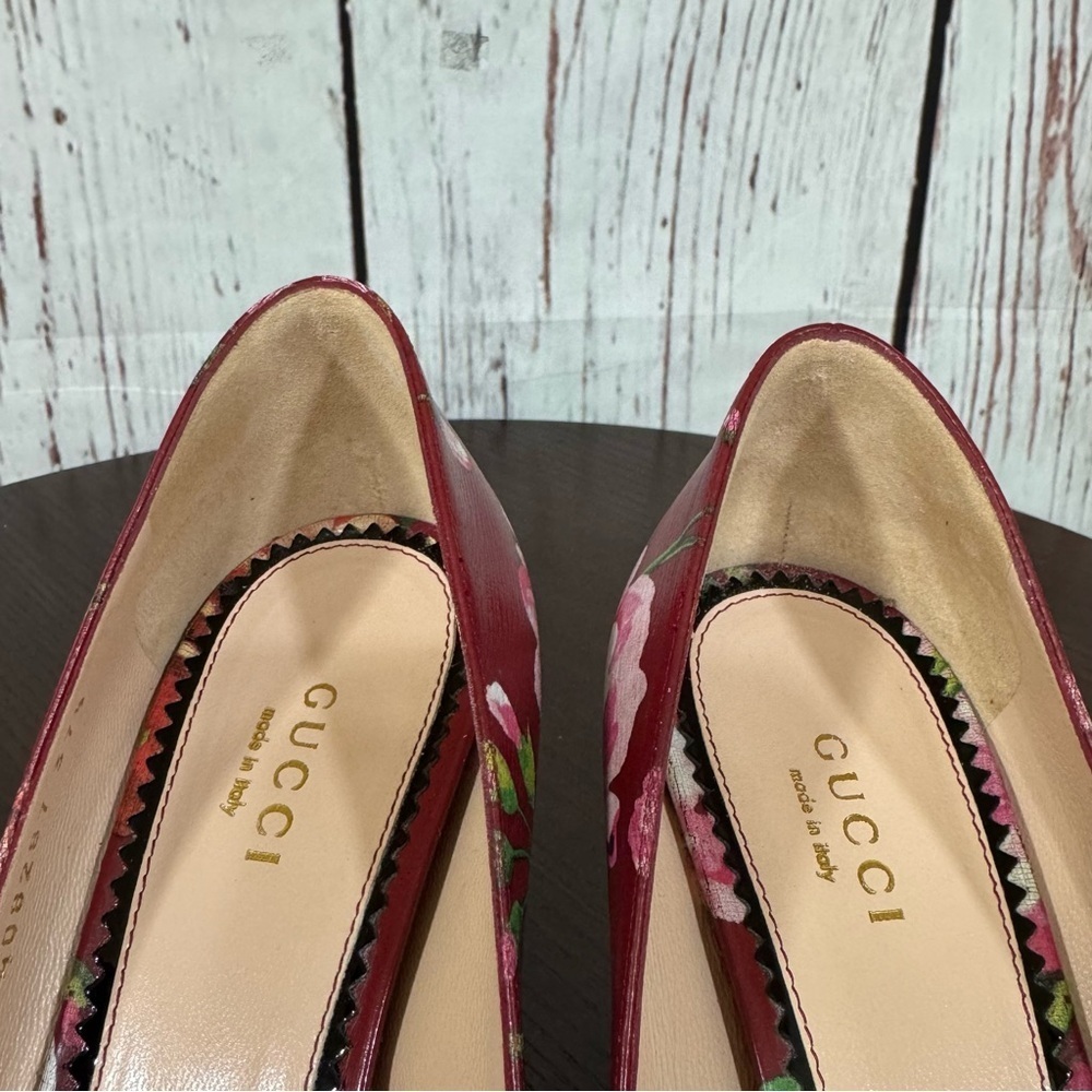 GUCCI BLOOM women’s Napa leather Red Floral 3” Heels Round Toe in size 37.5 - Picture 5 of 17